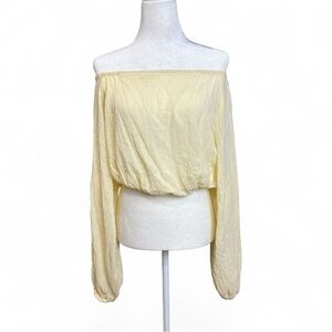 PrettyLittleThing Light Yellow Off-Shoulder Blouse